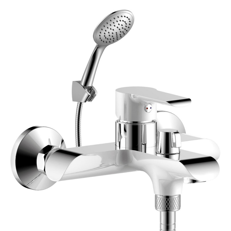 Смеситель для ванны Rossinka W W35-31 хром, белый